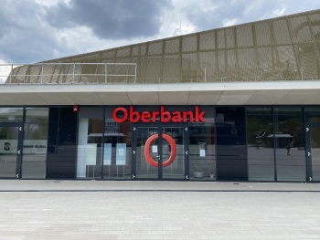 Oberbank Filiale: Tatabánya