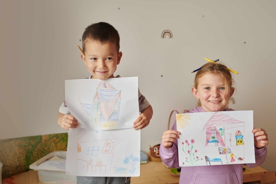 Ablebensvorsorge bei der Oberbank, spielende Kinder