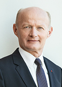 Oberbank Generaldirektor Dr. Gasselsberger