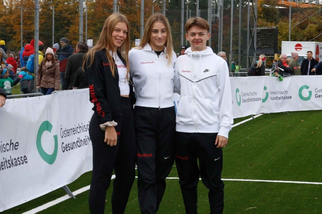 Sporttalente des OÖ Leichtathletikverbands Lisa Gruber, Sophie Kreiner und Kevin Kamenschak