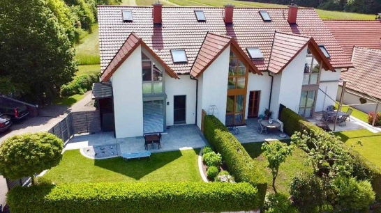 Oberbank Immobilien - Reihenhaus am Attersee